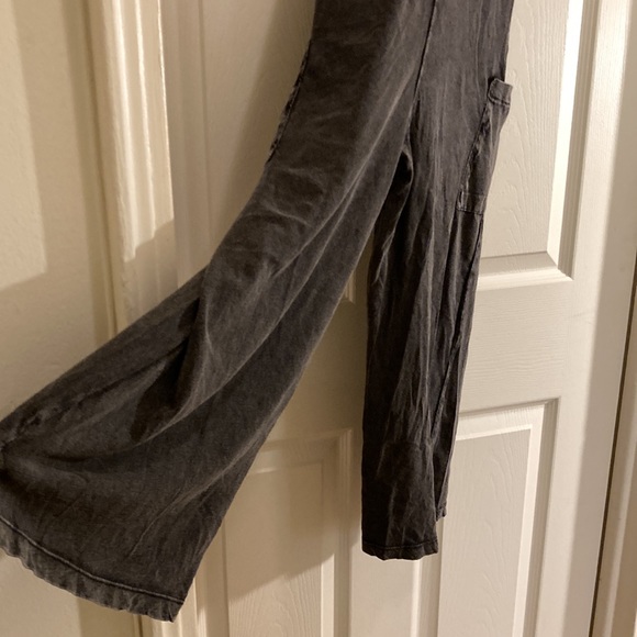 Urban Outfitters Out From Under Romper XS - Picture 4 of 8